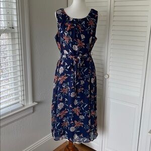 Floral dress *NWT*